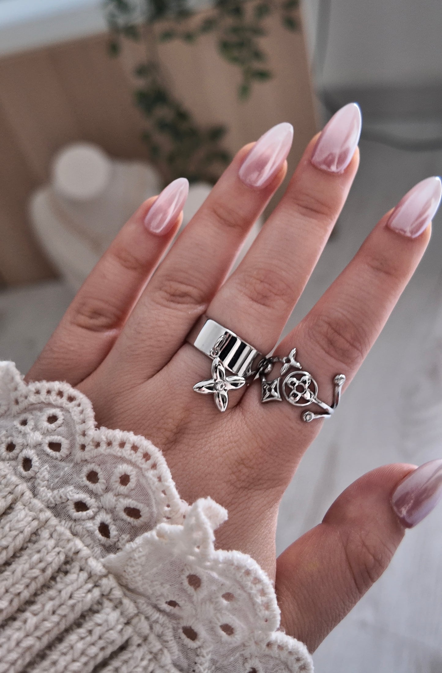 Aurélia - bague ajustable dorée pendentif étoile
