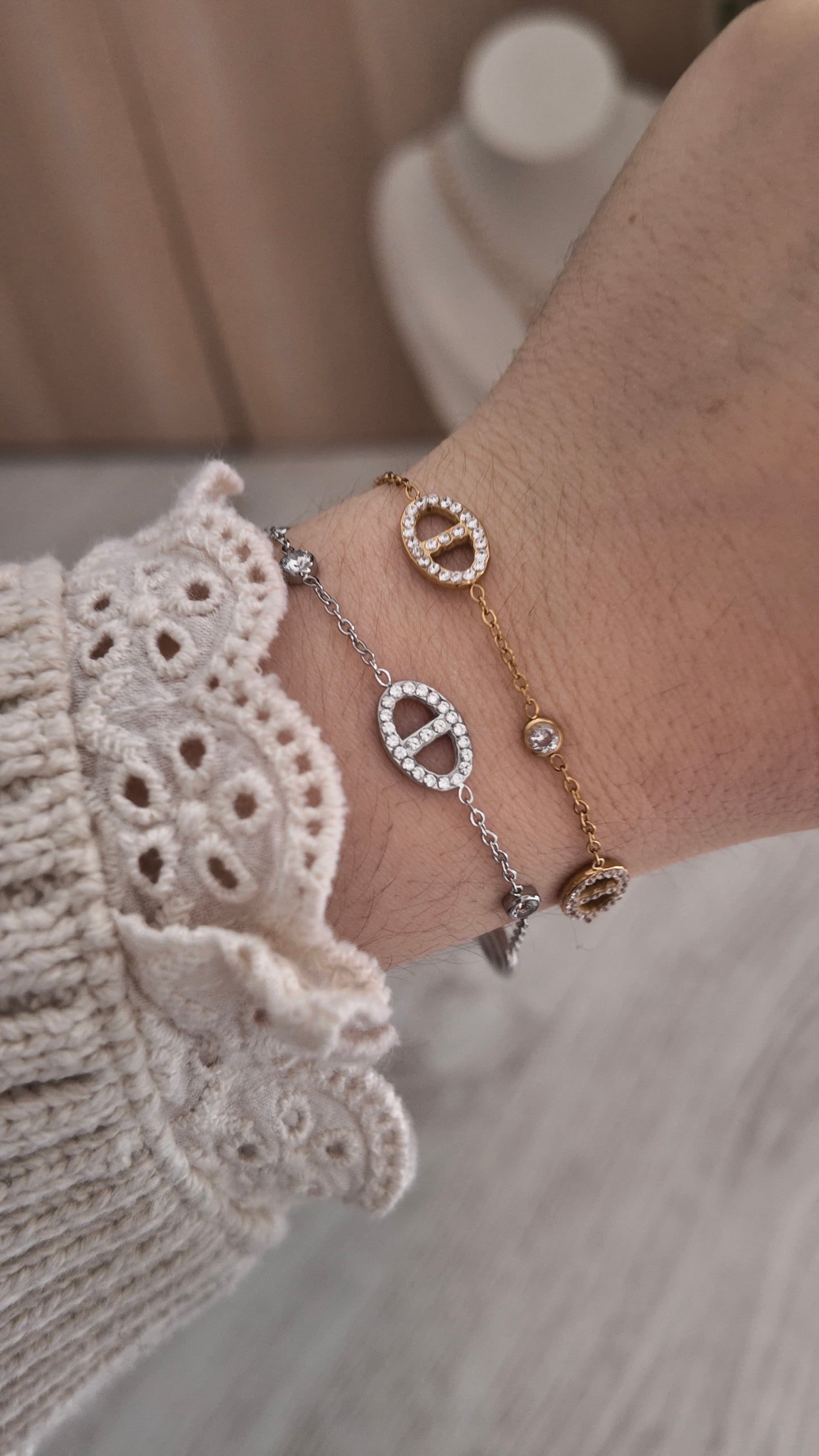 Léora - bracelet doré maille marine sertie de strass
