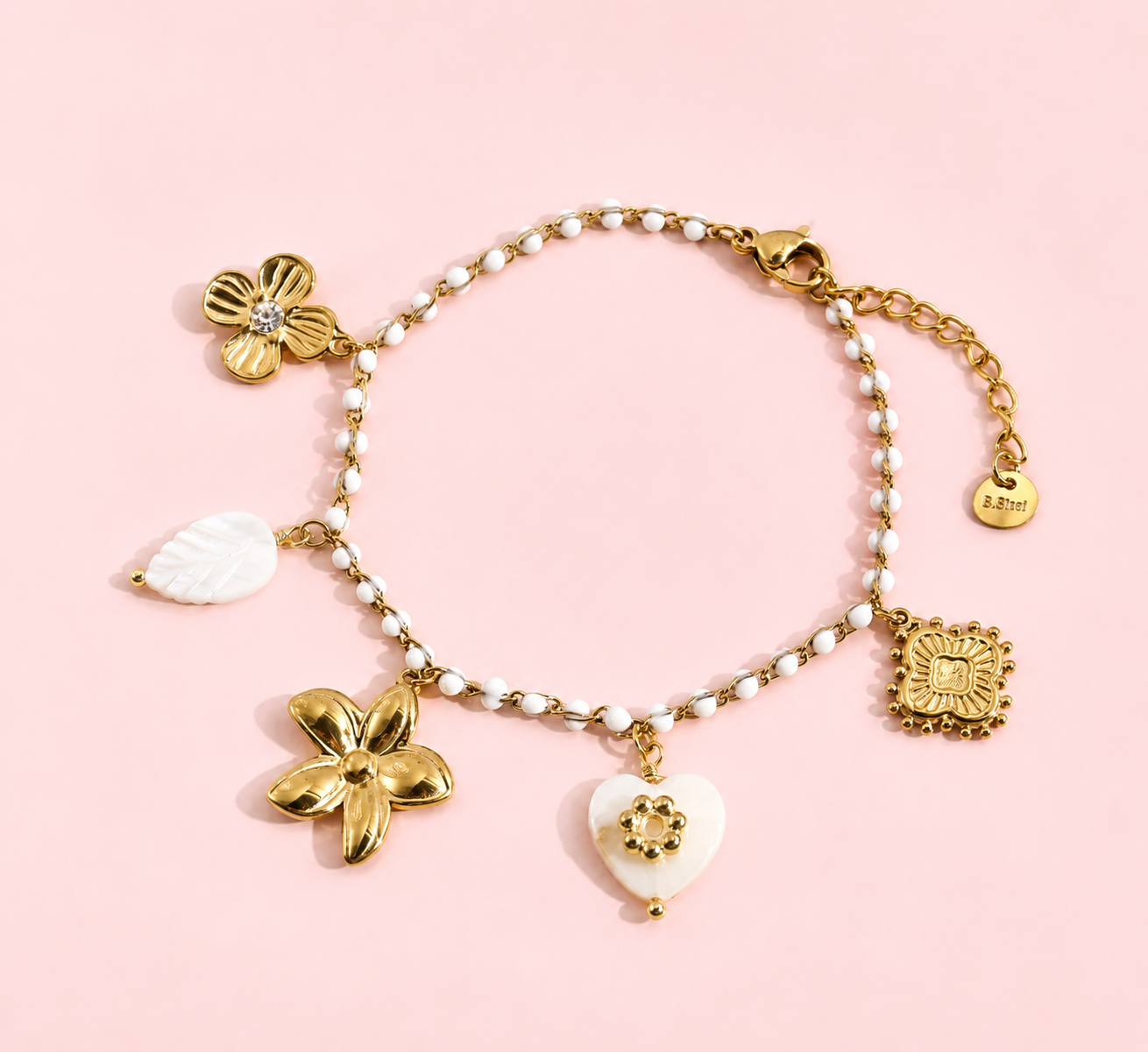 Paloma – Bracelet à perles charms et fleurs et coeur